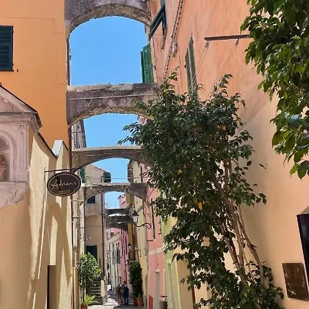 Casa Del Cardinale * 圣托·斯特凡诺·阿尔马尔